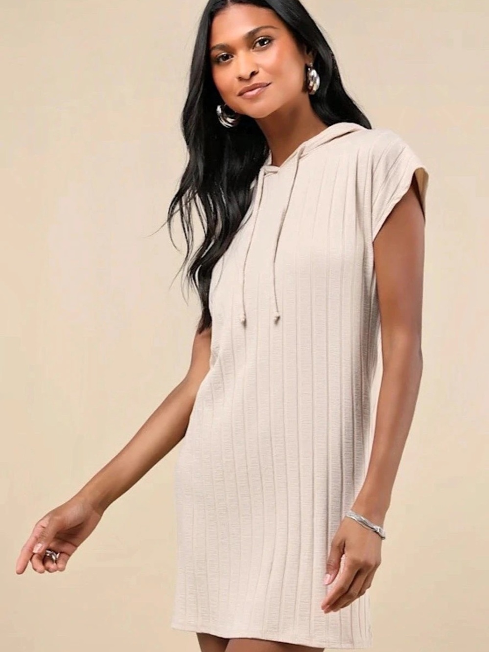 Lulus Hooded Mini Dress in Beige Size XS Like New